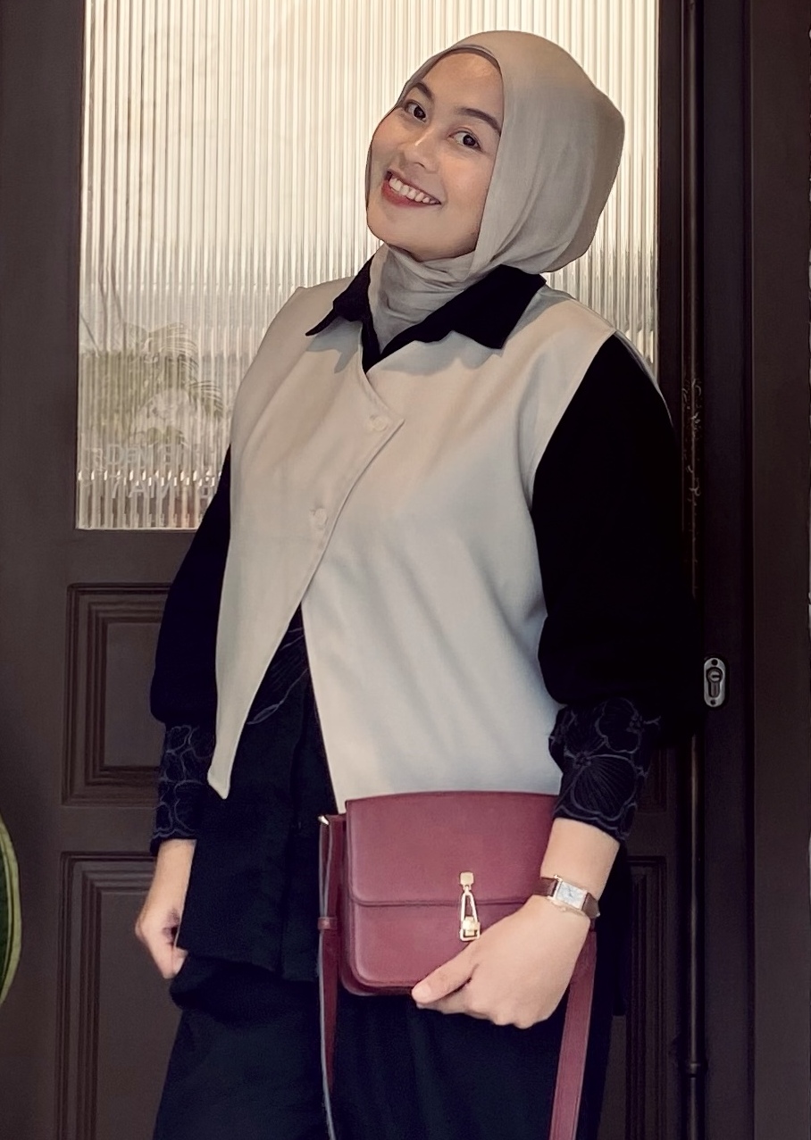 Resi Hendrianti, S.Pd.