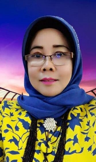 Hj. SUHARSIH, S.Pd