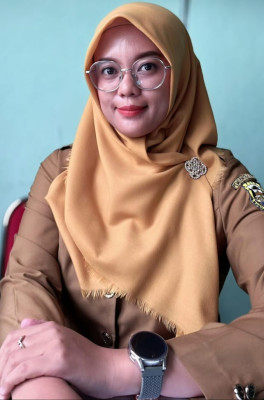Eva Agustina, S.Pd., G.r