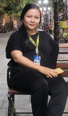 Christina Damayanti, S.Pd
